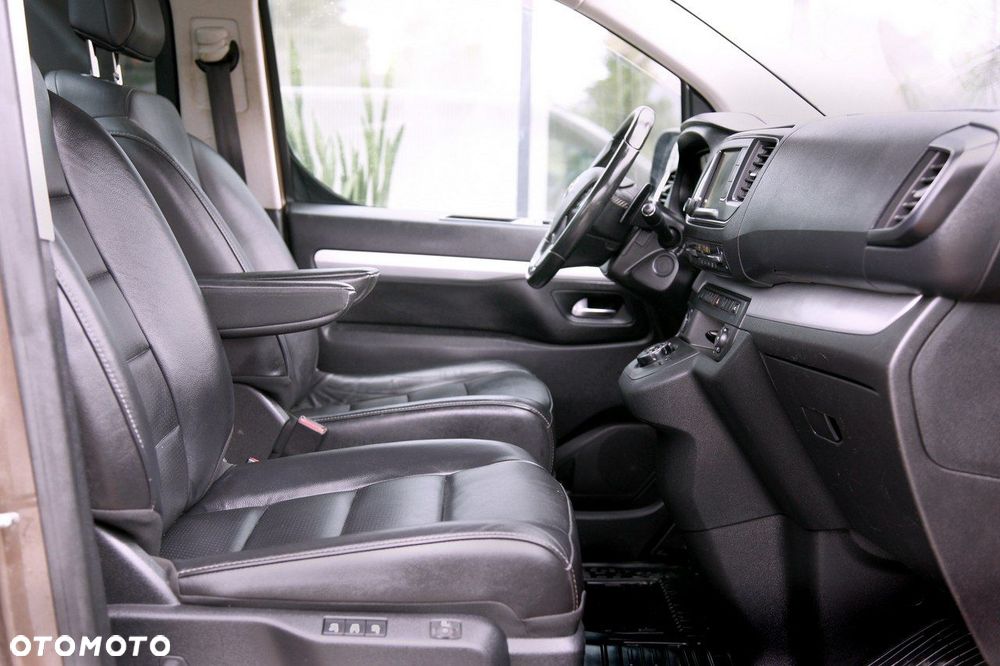 Toyota ProAce - 11