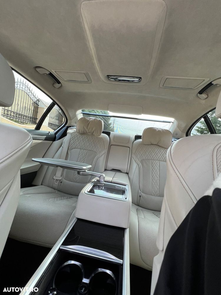 BMW Seria 7 740Le xDrive iPerformance - 40