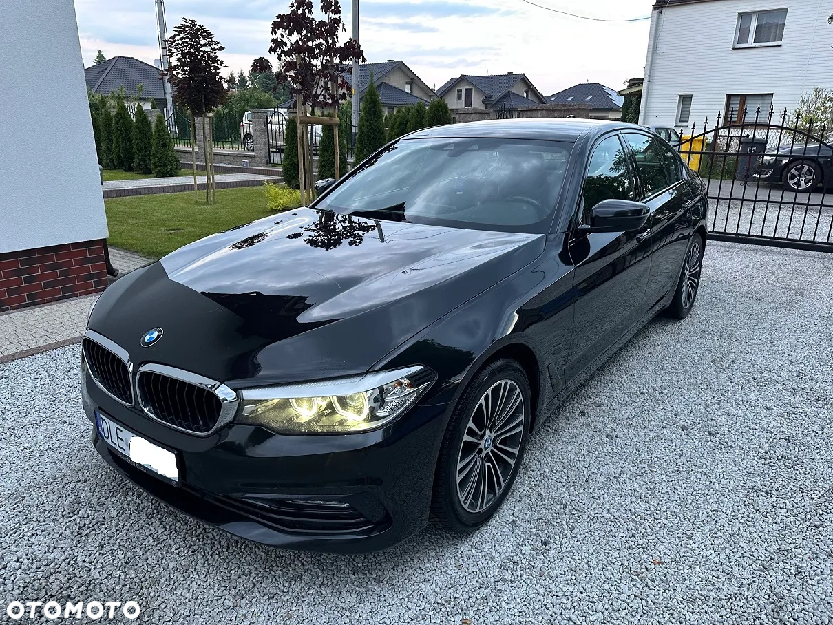 BMW Seria 5 520d Sport Line - 36