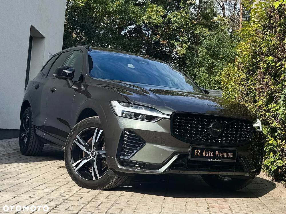Volvo XC 60 B4 B Plus Dark - 2
