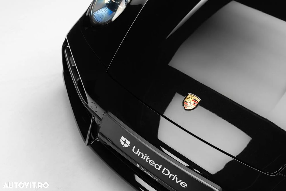 Porsche 911 911Turbo S - 6