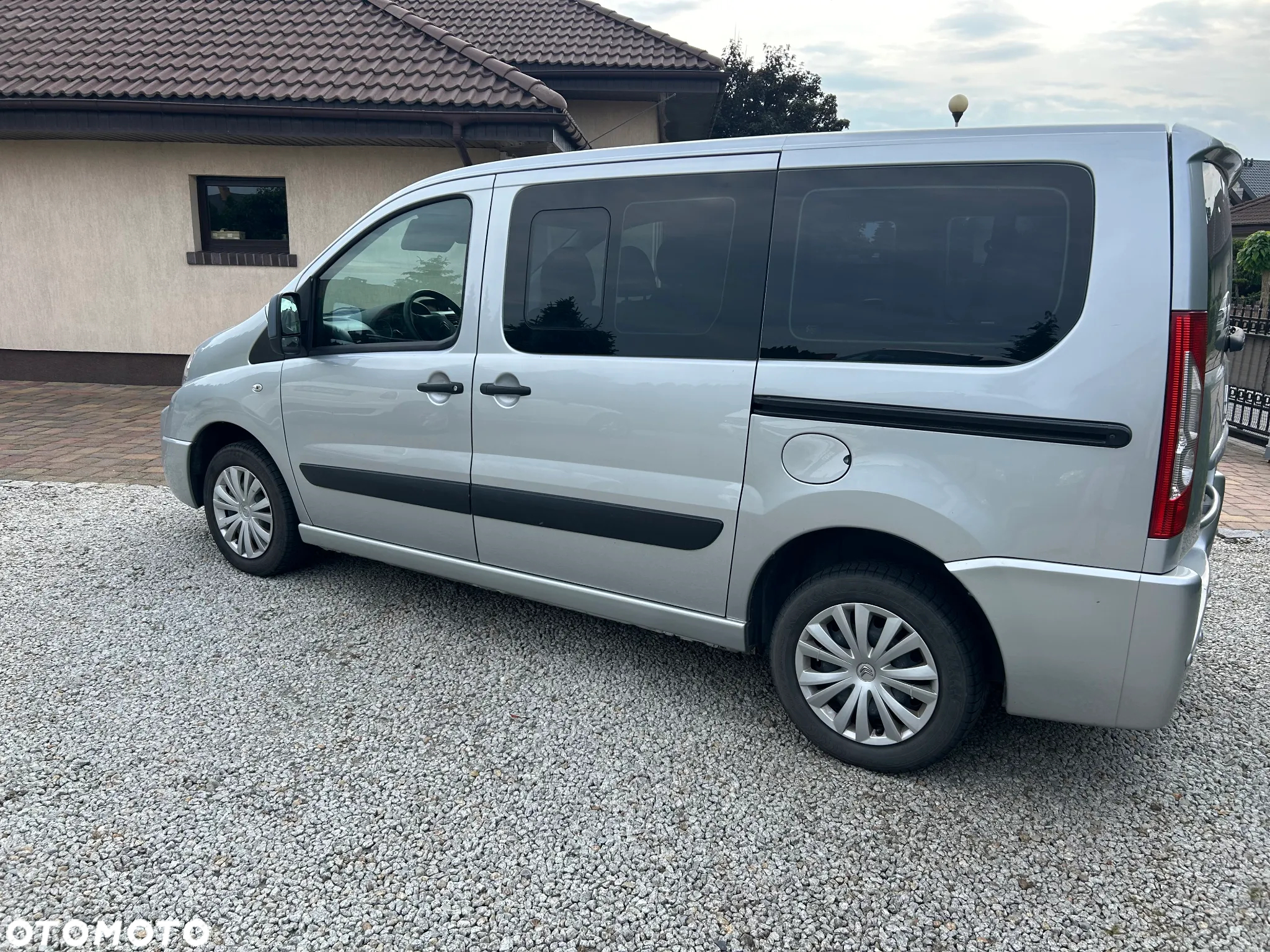 Citroën Jumpy Combi L1 (8-Si.) Selection - 2