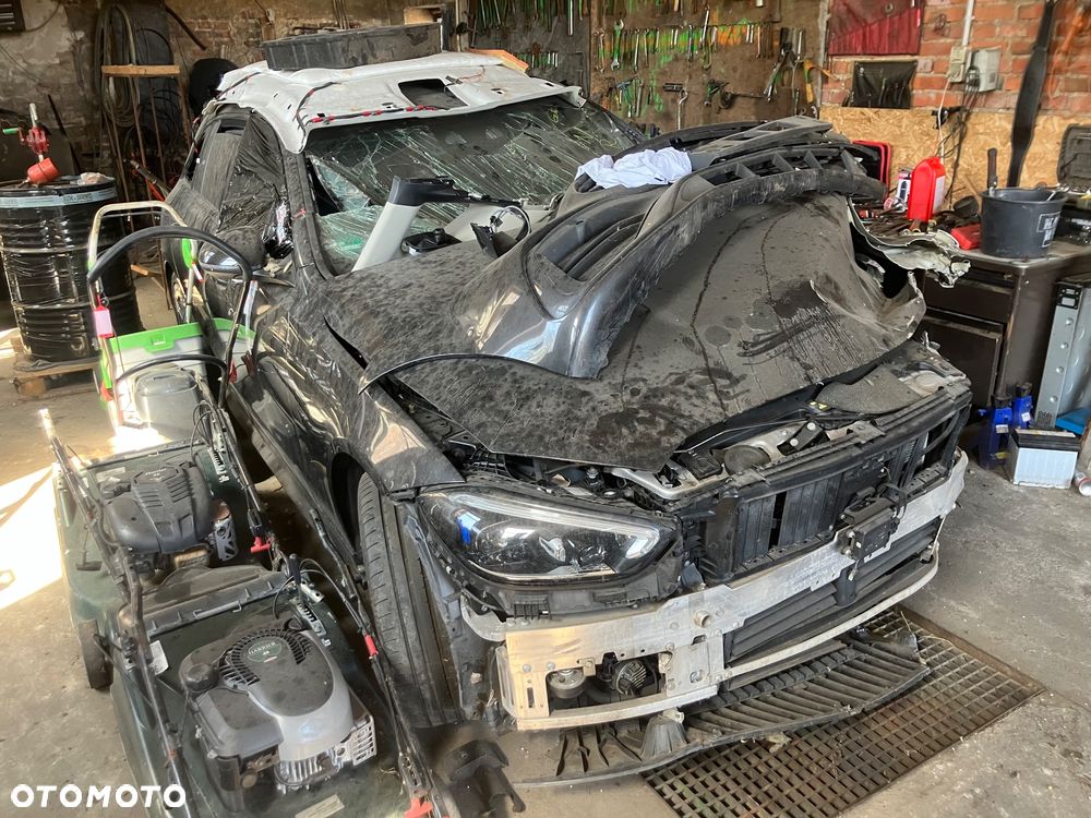 Mercedes-Benz Klasa C 220 d 9G-TRONIC AMG Line - 3