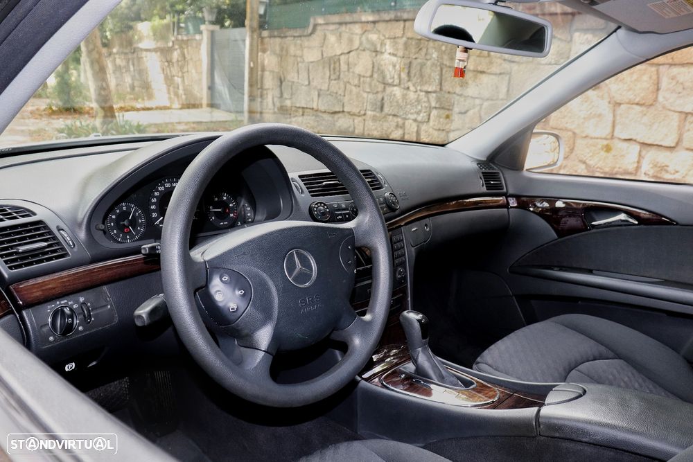 Mercedes-Benz E 200 CDI Auto Classic - 8