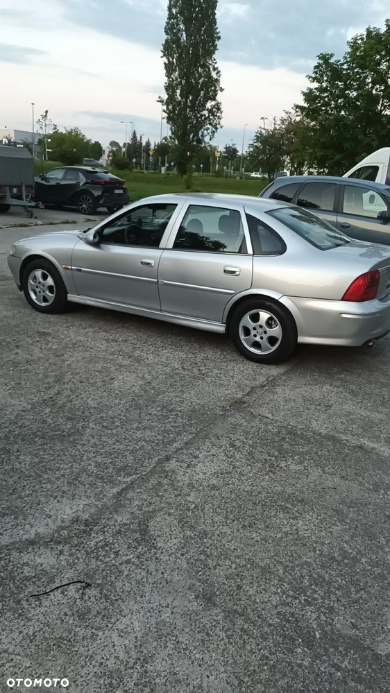 Opel Vectra - 19