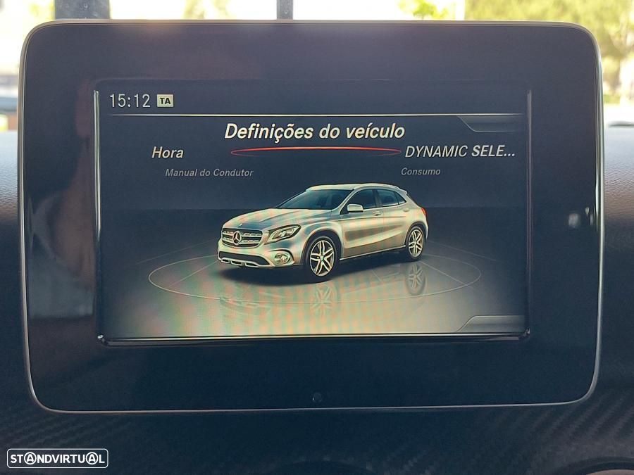 Mercedes-Benz GLA 180 Urban - 23