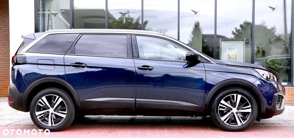 Peugeot 5008 - 24