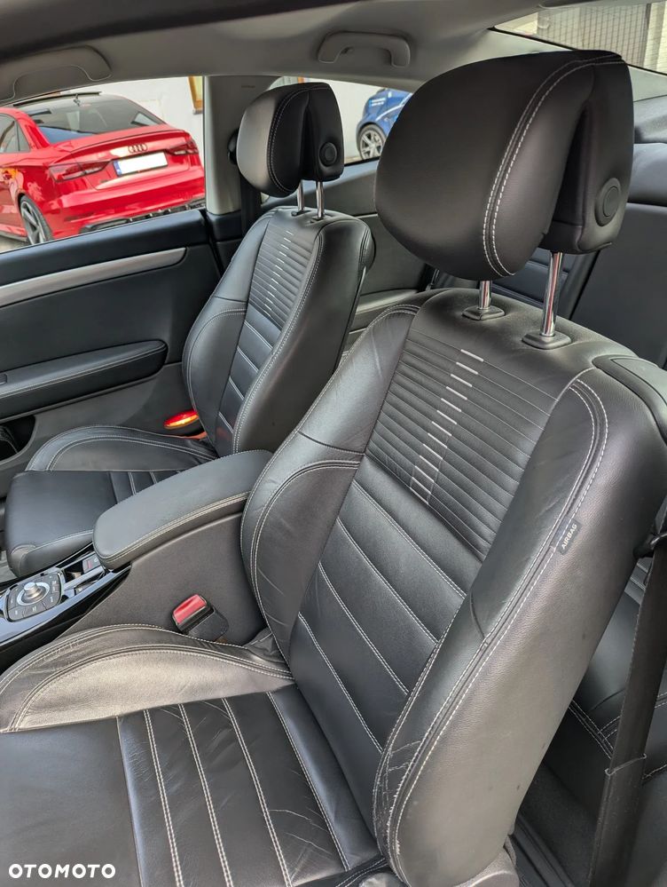 Renault Laguna 2.0T GT - 7