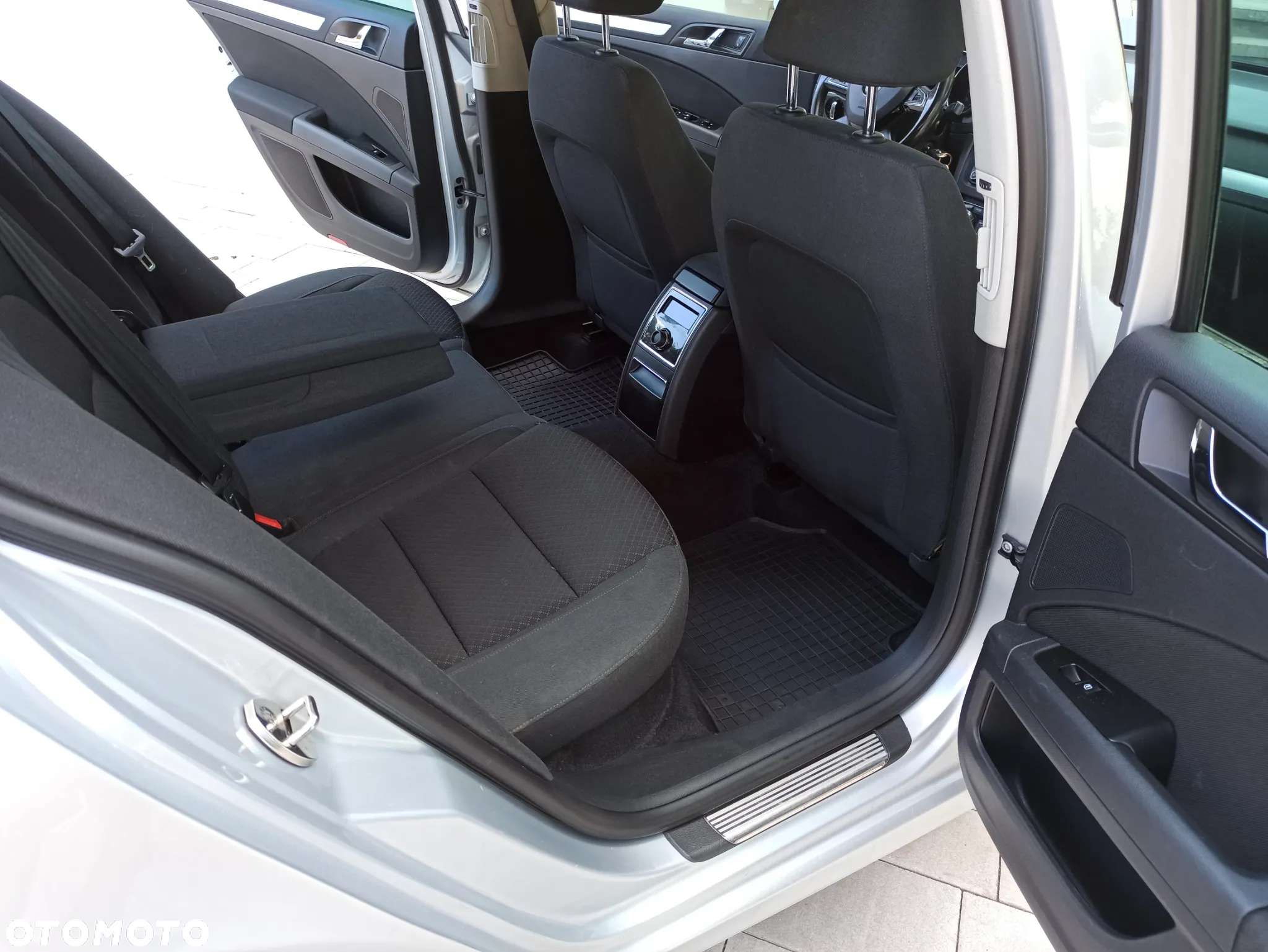 Skoda Superb 1.6 TDI Elegance - 10