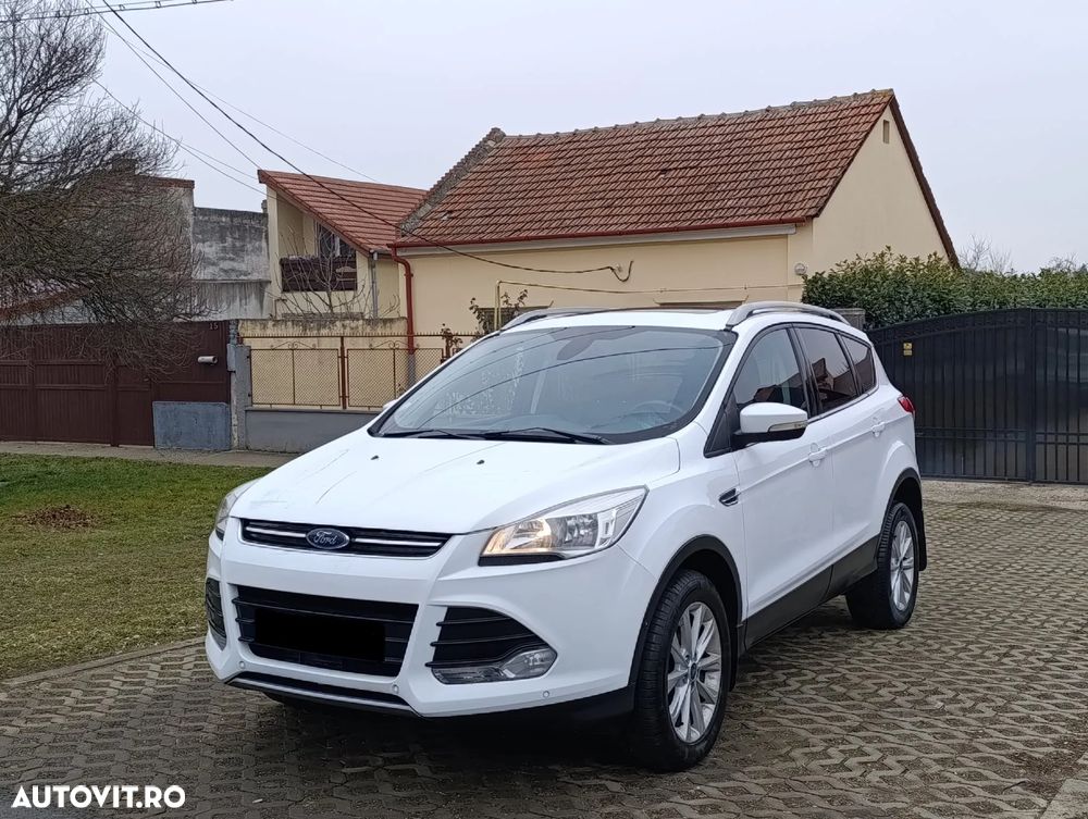 Ford Kuga - 2