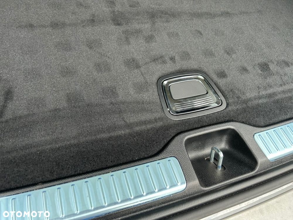 Mercedes-Benz GLC 250 4-Matic - 12