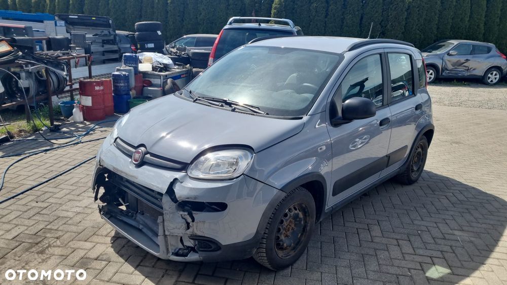 Fiat Panda 1.0 Hybrid Launch Edition - 2