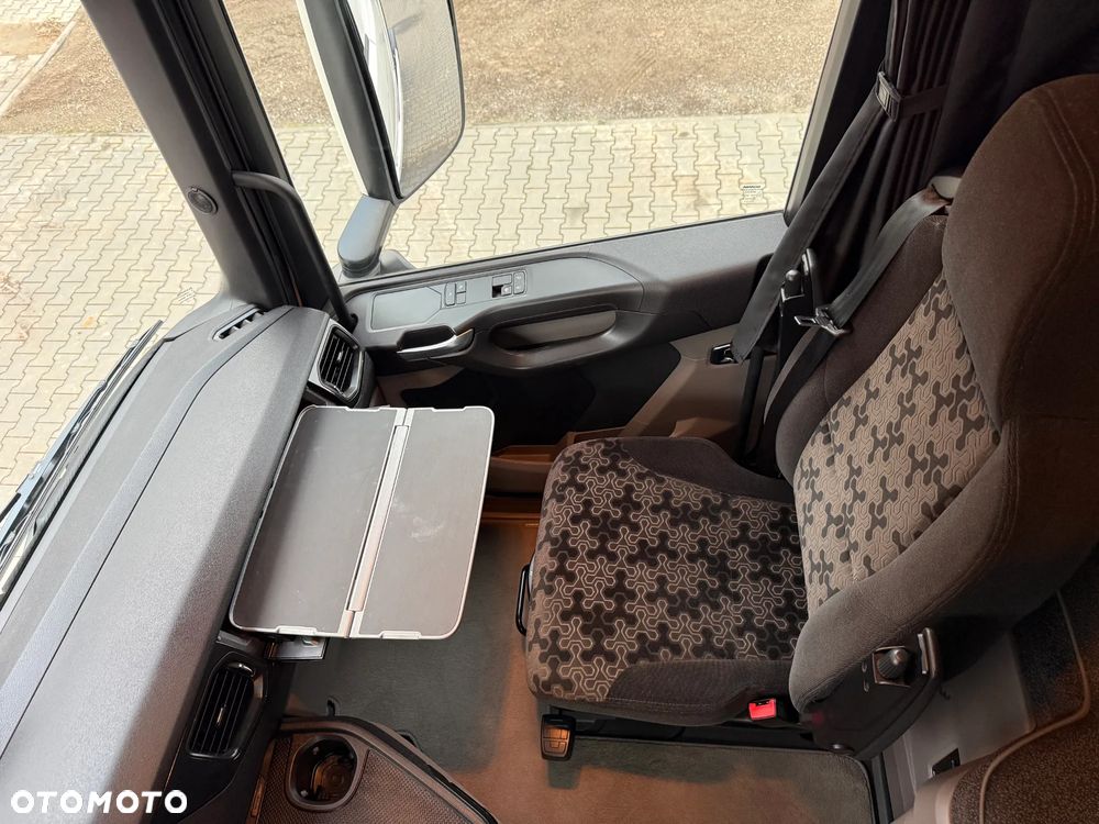Scania S460/KLIMA P./RETARDER/NAVI/FULL LED/SPROWADZONA /1200 L - 31