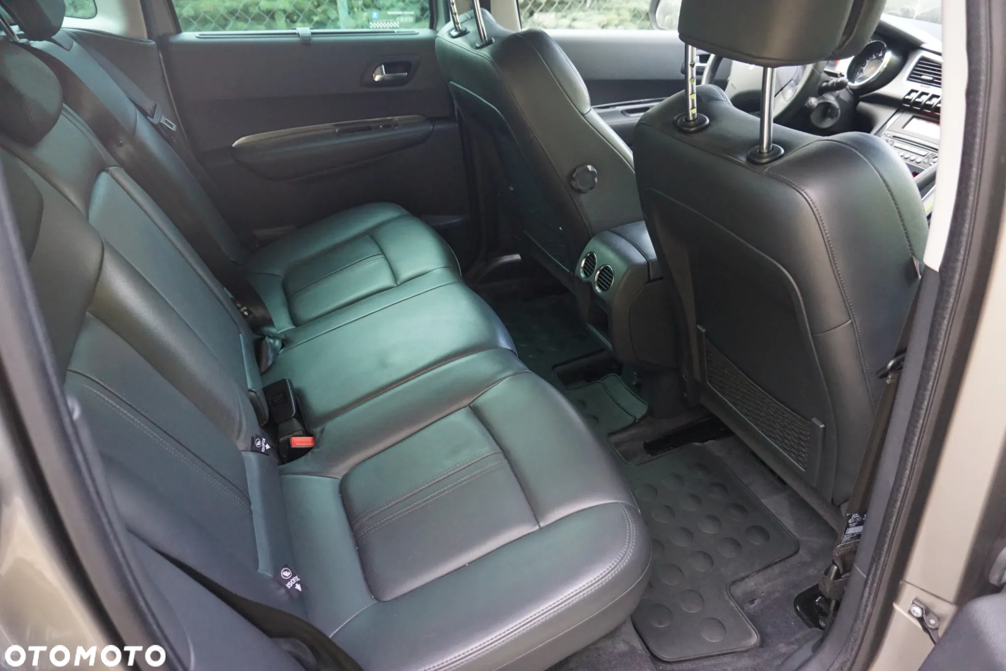 Peugeot 3008 1.6 Premium+ - 26