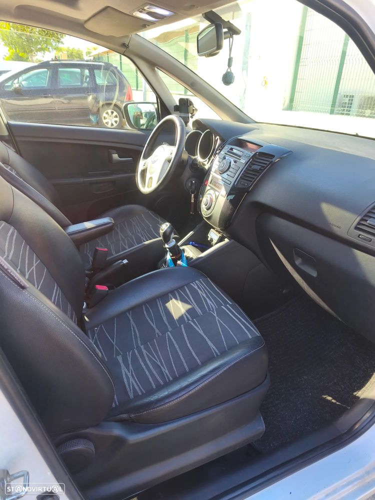 Kia Venga 1.4 CRDi TX ISG - 16