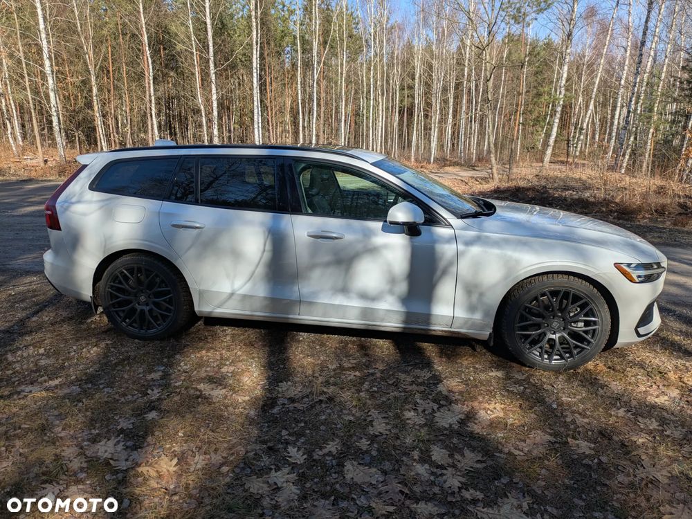 Volvo V60 T5 Geartronic Momentum Pro - 17