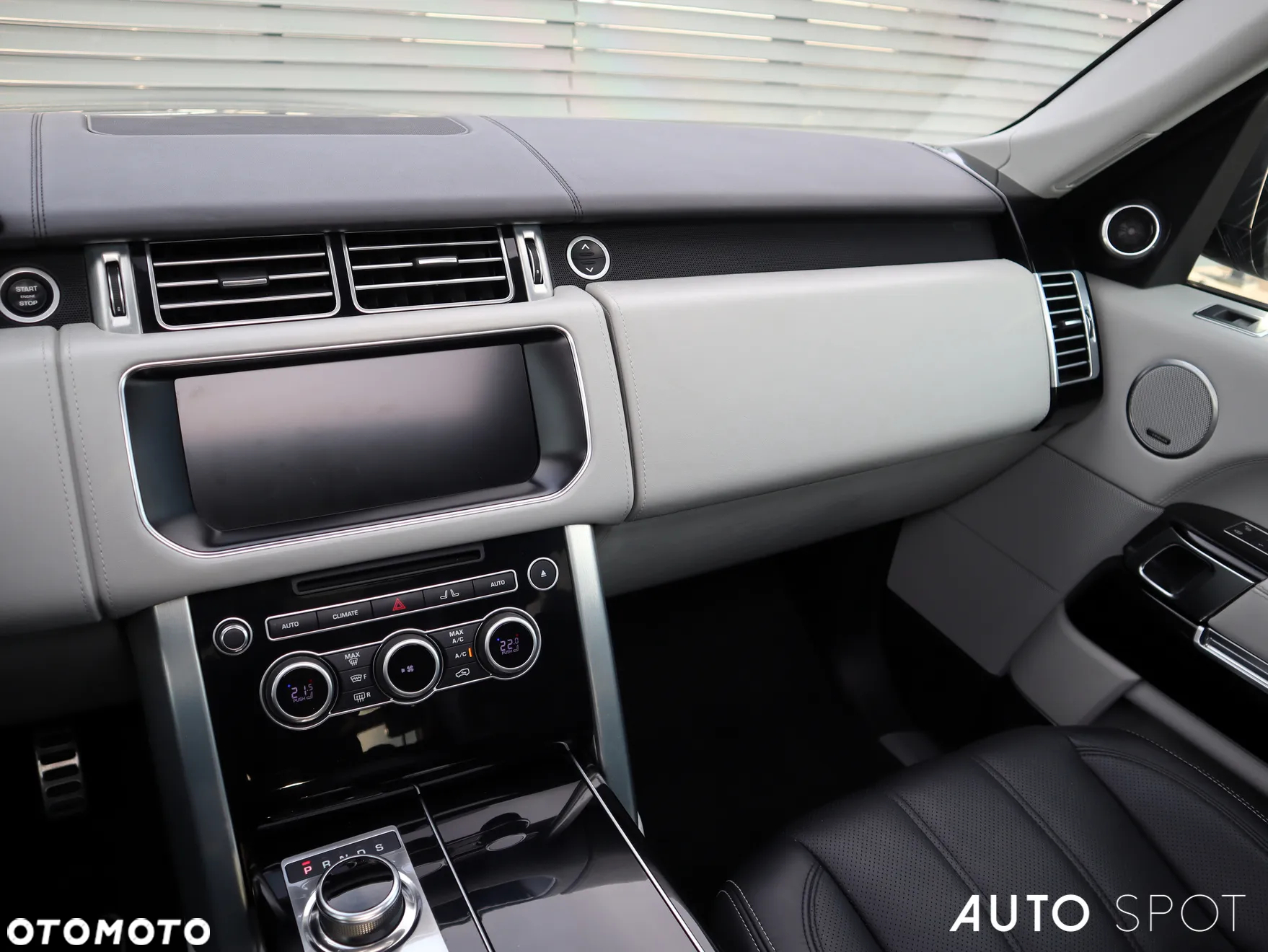 Land Rover Range Rover 4.4SD V8 AB - 34