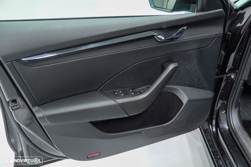 Skoda Octavia Break 2.0 TDI Ambition - 14