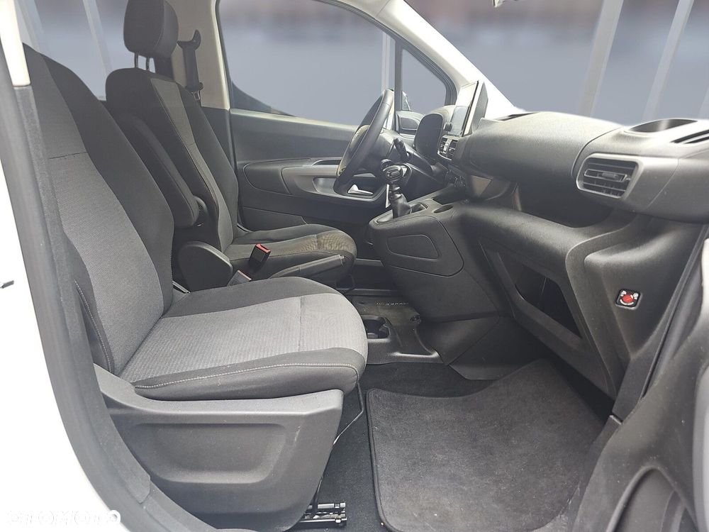 Toyota Proace City Verso Long 1.5 D-4D Business - 10