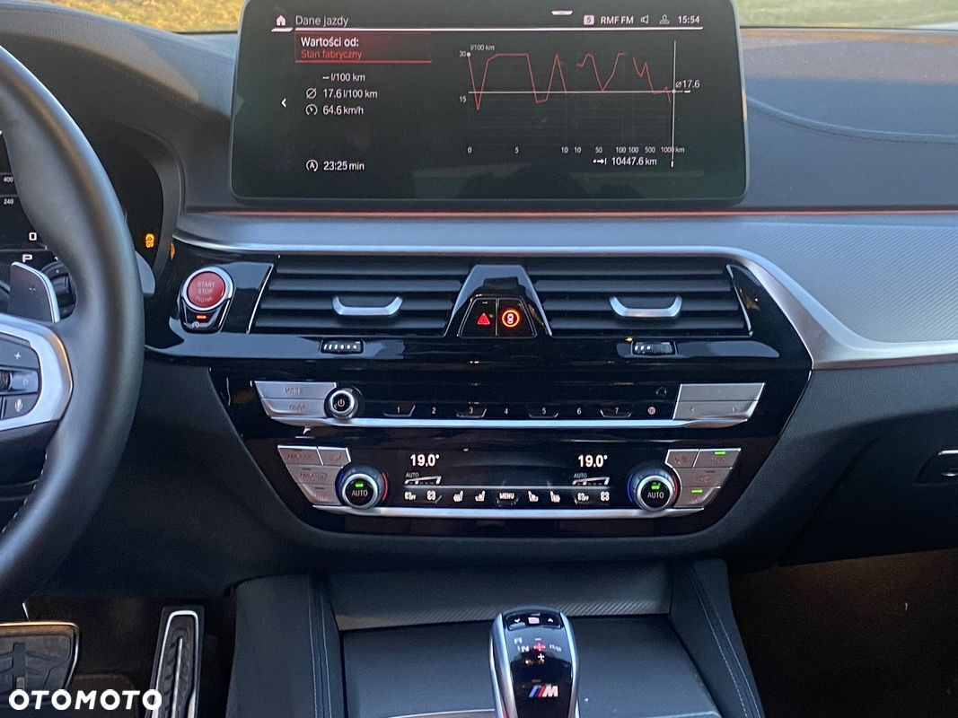 BMW M5 Competition - 18