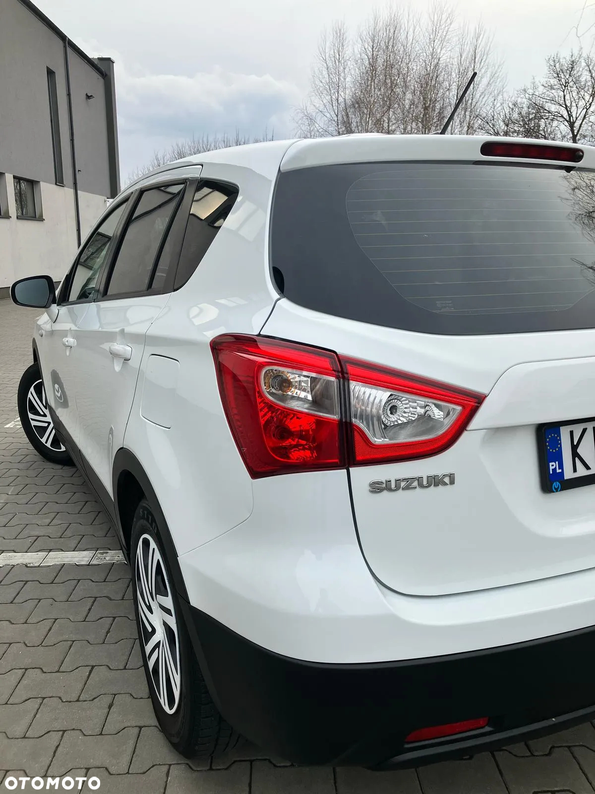 Suzuki SX4 S-Cross 1.6 Comfort - 35