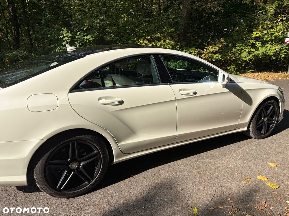 Mercedes-Benz CLS - 22
