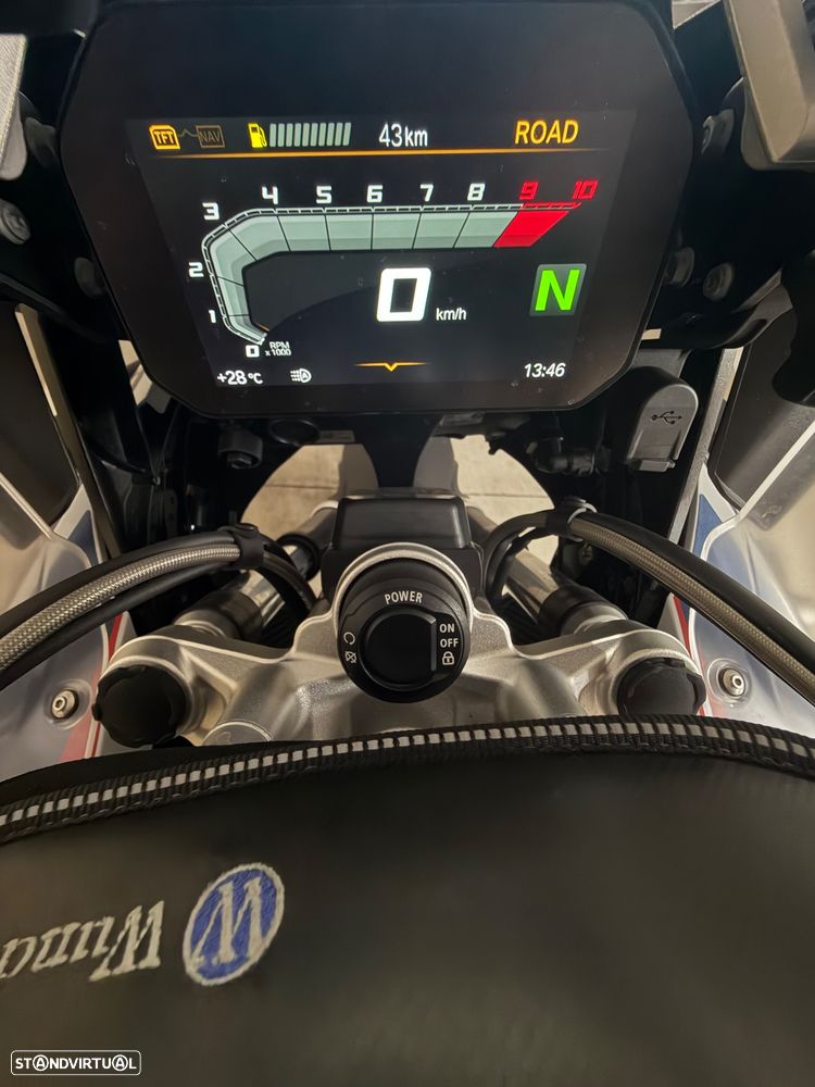 BMW R 1250 GS Adventure GS Trophy - 8