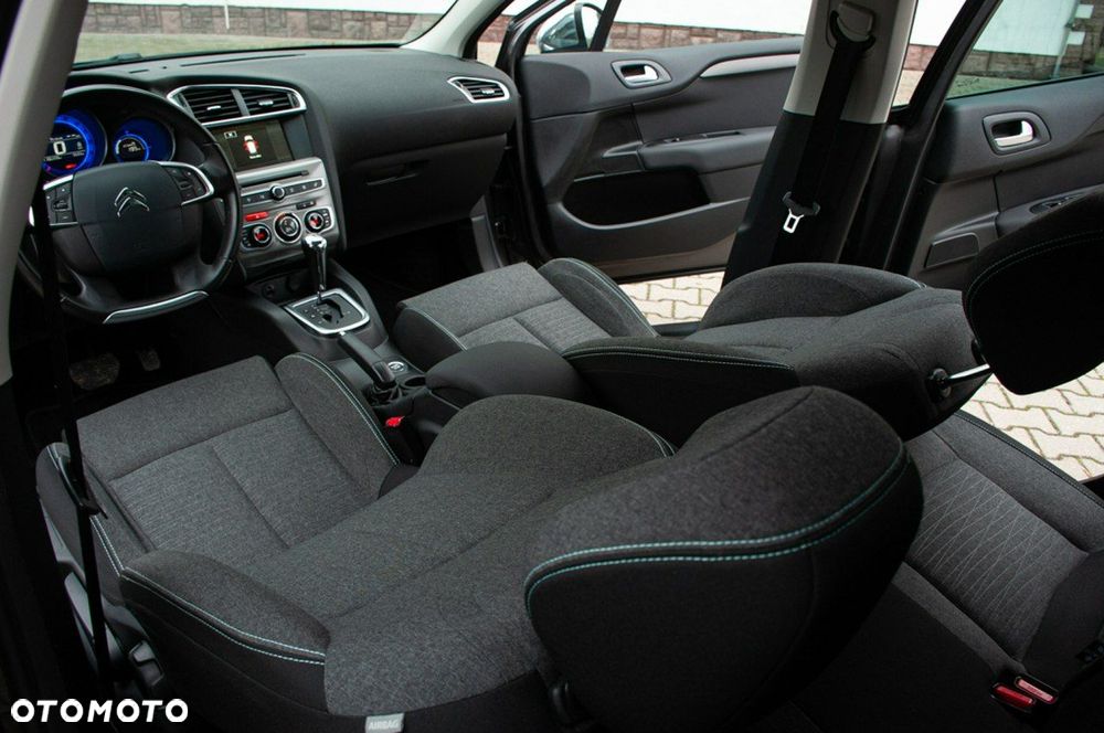 Citroën C4 BlueHDi 120 Stop&Start EAT6 Selection - 29