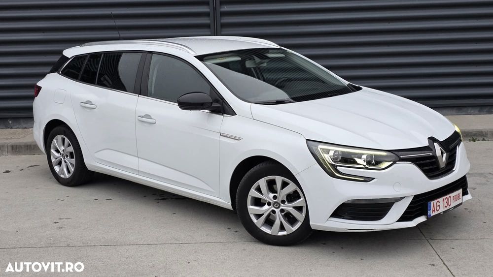 Renault Megane TCe 140 GPF EDC Techno - 7