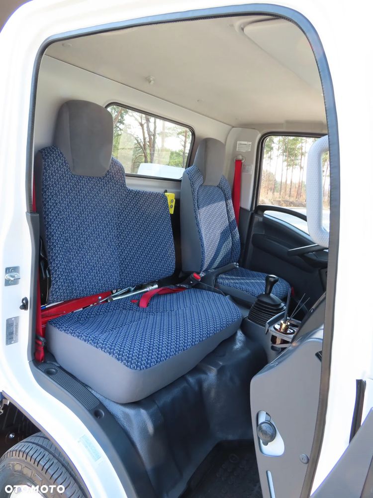Iveco DAILY 50C15 Final Edition 3.0 L 150 KM Wywrotka Kiper Wywrot x 3 Str. 3658 mm Długi WYSOKIE BURTY 600 MM Renomowanej Firmy RomCar HAK 3500 Kg 20 Tys Km Przeb. Rozstaw Osi 2750 mm WZMACNIANY GWARANCJA FABRYCZNA Stan Auta JAK NOWY GOTOWY DOSTĘPNY POLECAM - 35