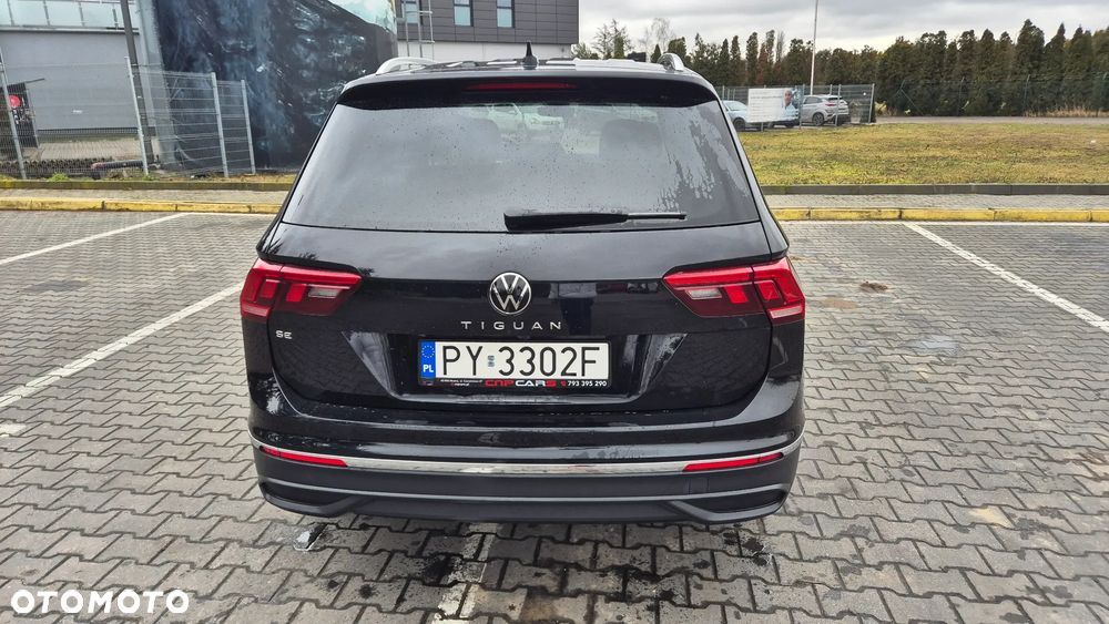 Volkswagen Tiguan - 9