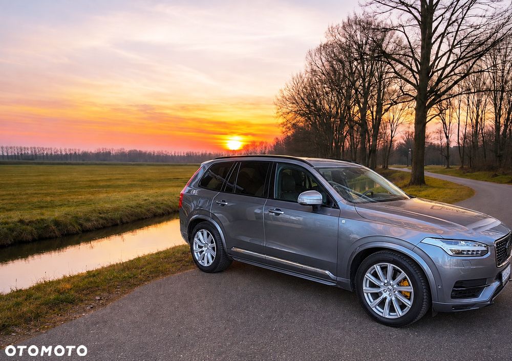 Volvo XC 90 T8 AWD Plug-In Hybrid Inscription Expression 7os - 2