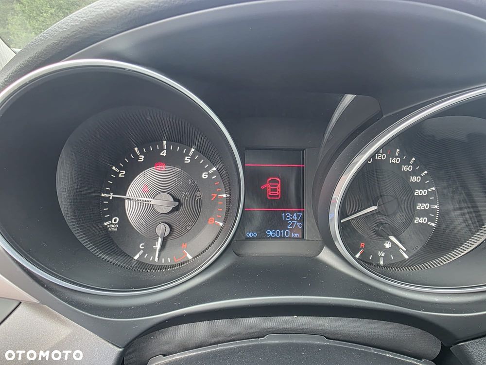 Toyota Avensis 1.8 Active - 5