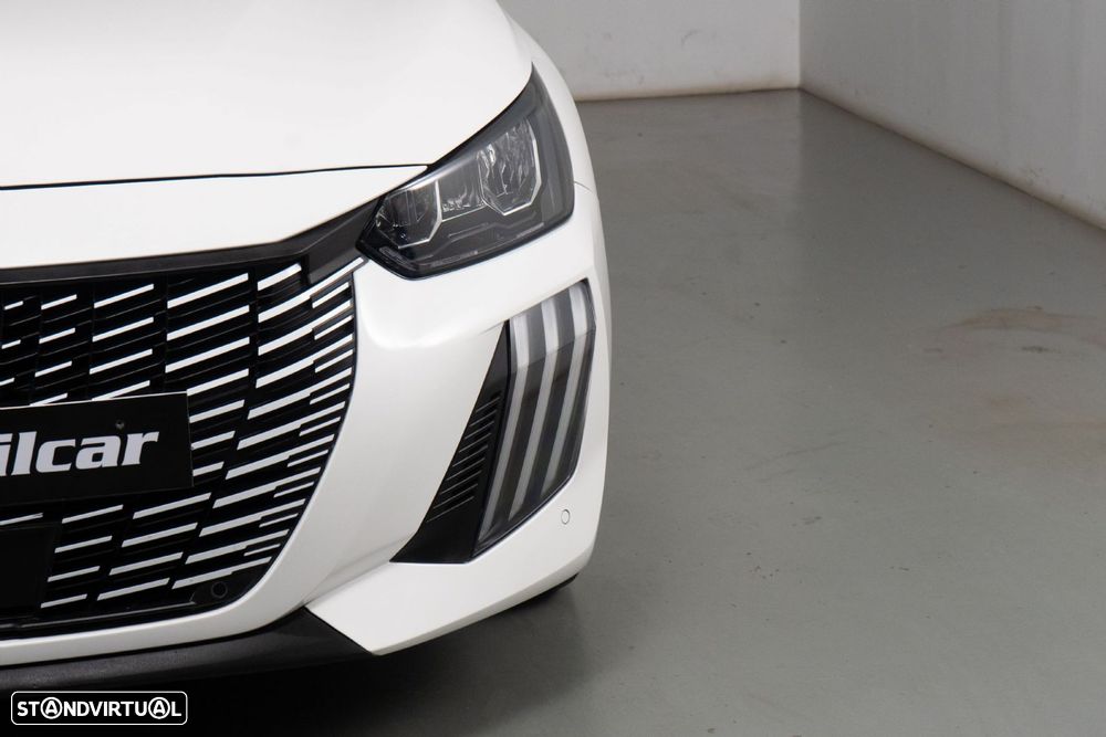 Peugeot 208 1.2 Hybrid Allure e-DCS6 - 17