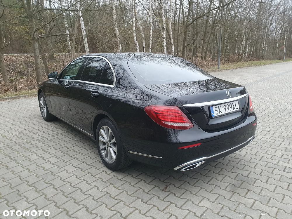 Mercedes-Benz Klasa E 220 d Business Edition 9G-TRONIC - 5