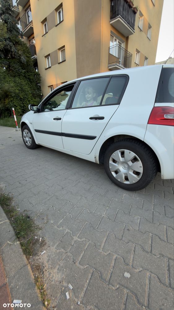 Renault Megane - 5