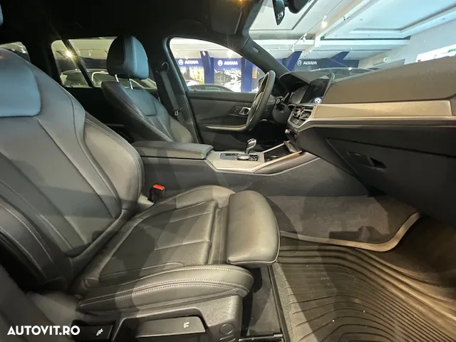 BMW Seria 3 330e Touring Aut. M Sport - 11