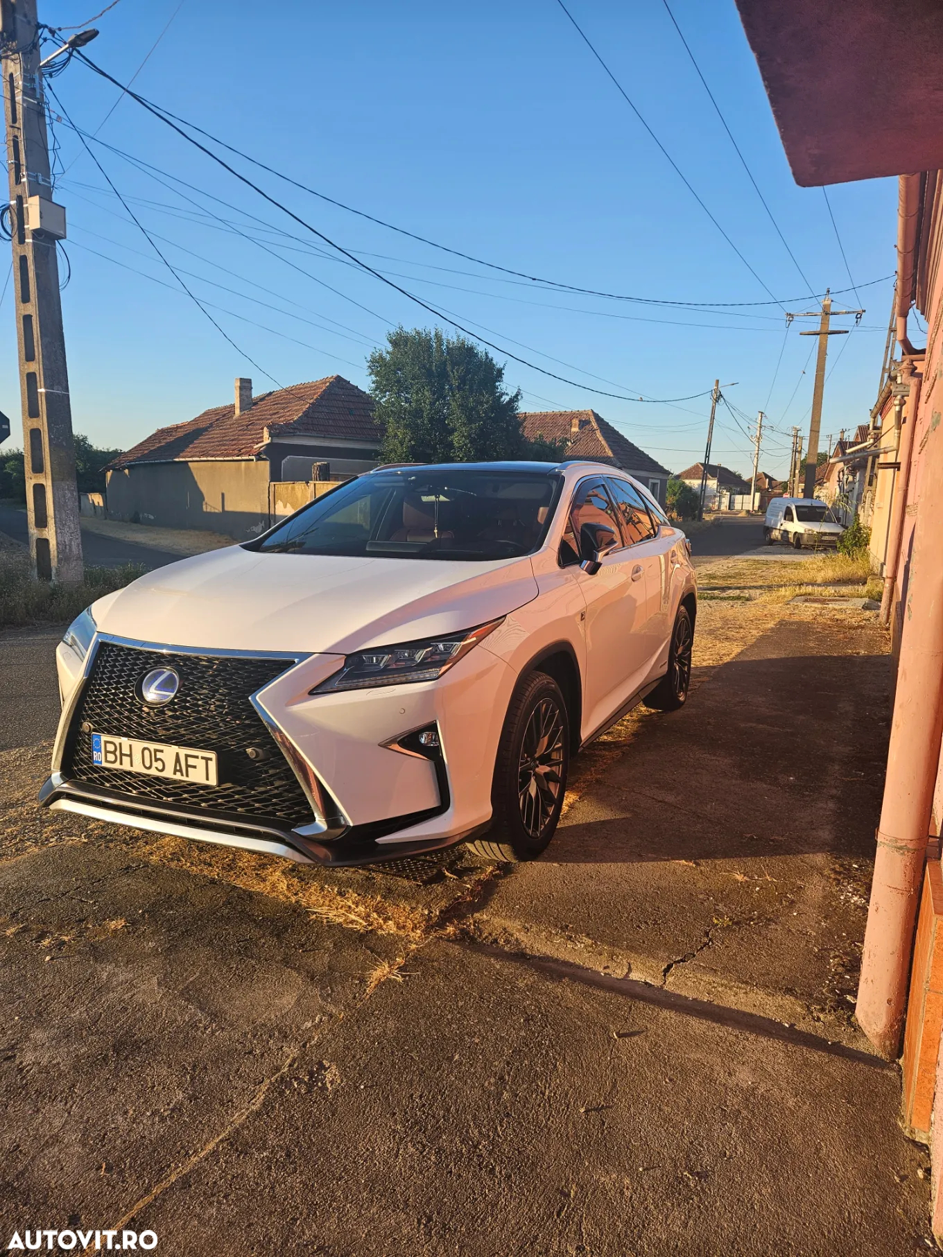 Lexus Seria RX - 8