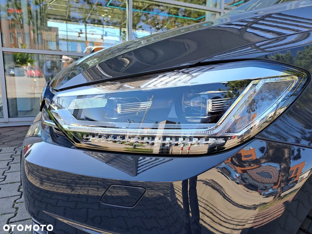 Volkswagen Touran 1.5 TSI EVO Special Edition DSG - 36