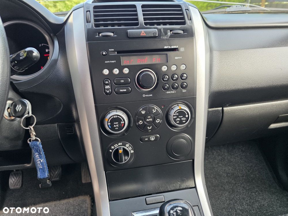 Suzuki Grand Vitara 1.9 DDiS - 22