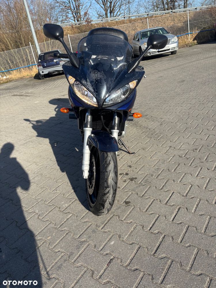 Yamaha FZ6 - 1