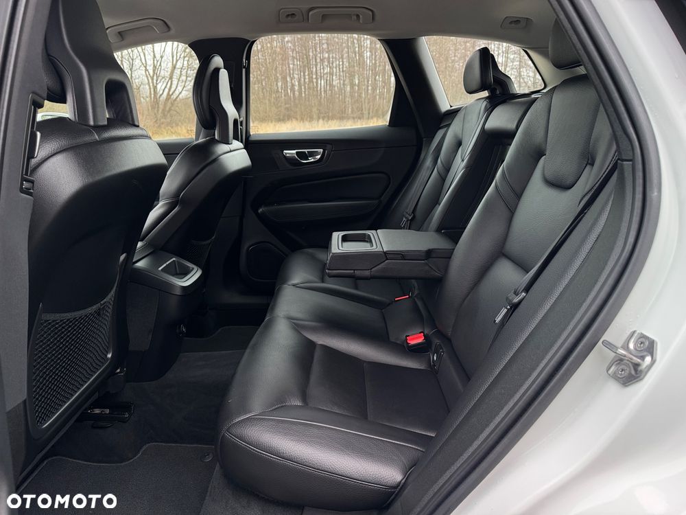 Volvo XC 60 D4 AWD Inscription - 22