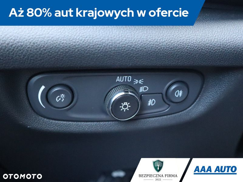 Opel Insignia - 21