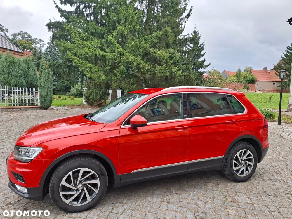 Volkswagen Tiguan 2.0 TDI SCR 4MOTION (BlueMotion Tech) Sound - 10