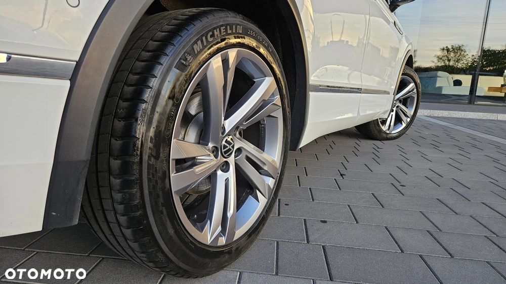 Volkswagen Tiguan 2.0 TDI SCR 4Mot R-Line DSG - 22