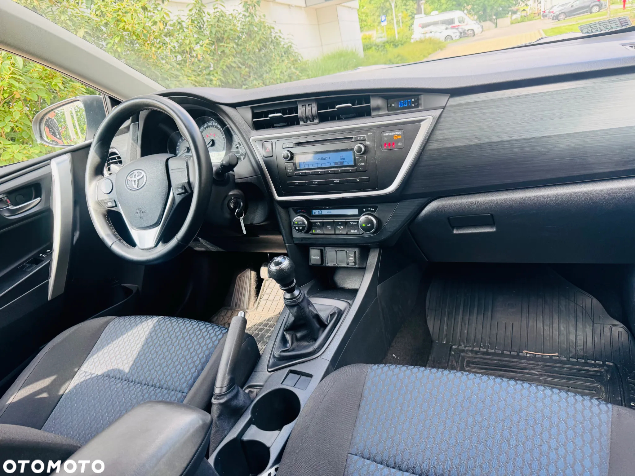 Toyota Auris 1.33 VVT-i Active - 25