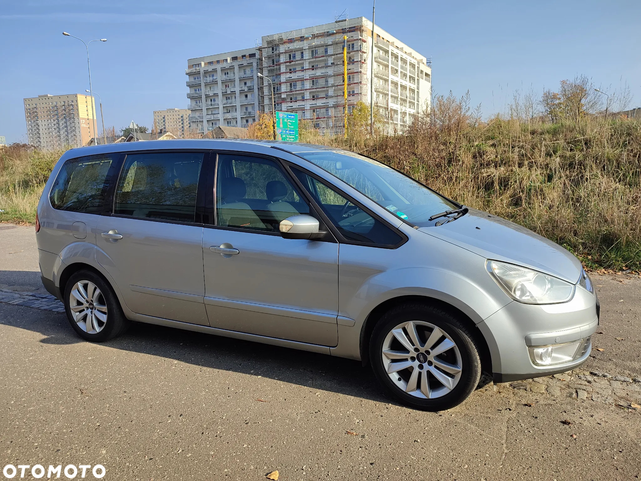 Ford Galaxy - 4