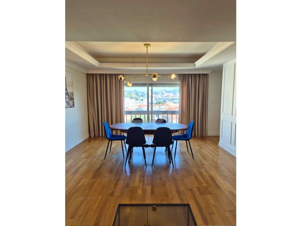 Apartamento T3 remodelado, para arrendamento na Rua Artur Cupertino... - Grande imagem: 4/27
