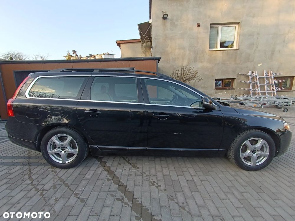 Volvo V70 D2 Edition Pro - 7