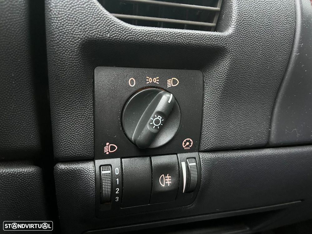 Opel Corsa 1.3 CDTI First - 16